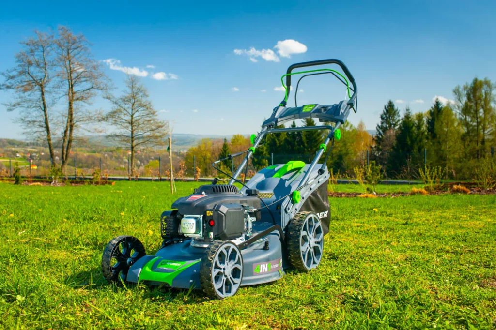 4,8 AG Benzininė vejapjovė su elektriniu starteriu ir pavara Wuber
